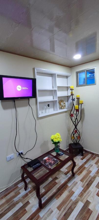 Aparta Estudio Cerca Al Aeropuerto Espectacular 보고타 외부 사진